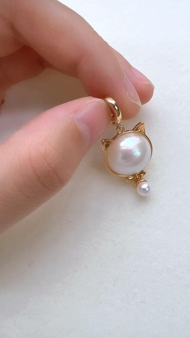 合金拼合珍珠（马贝珠）颈饰小猫