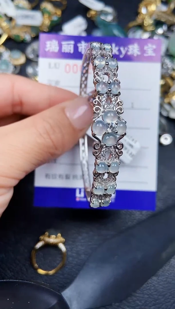 翡翠银S925镶嵌颈饰2117