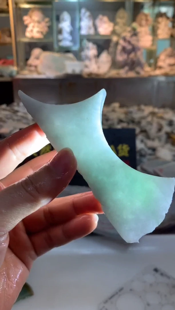 翡翠未镶嵌颈饰0朗0翡翠珠宝378