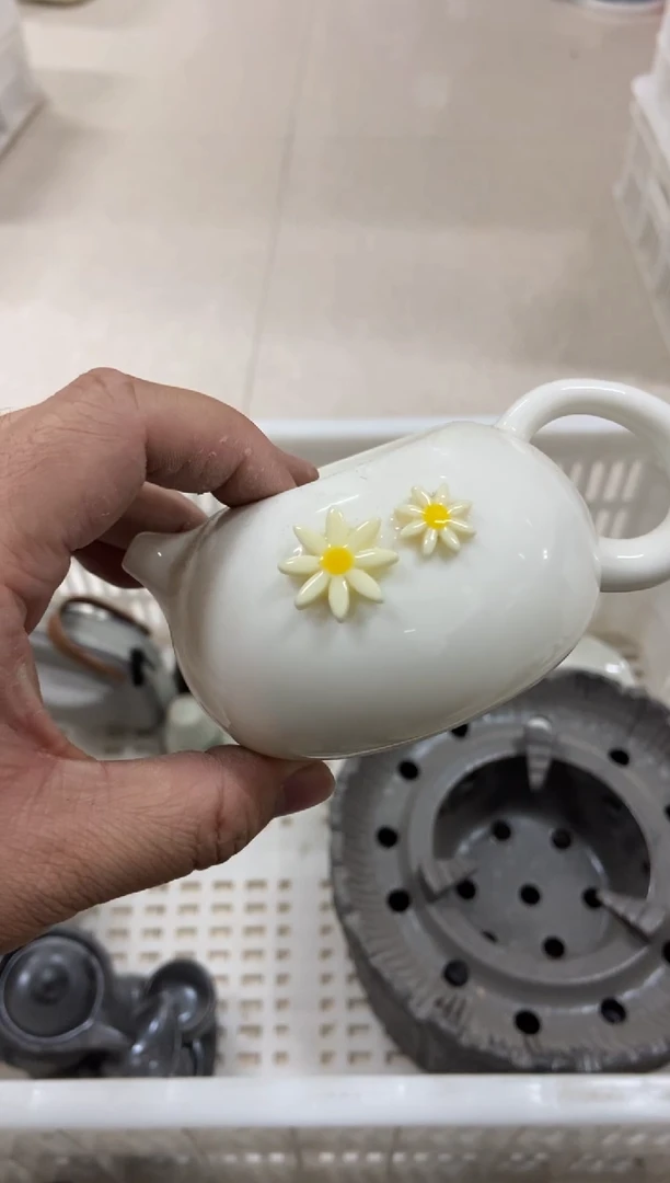杯子瓷无运费险有瑕疵的摄影的产品有使用过的痕迹有点脏介意勿拍
