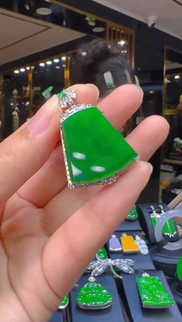 翡翠银S925镶嵌吊坠(赠链)050（多样性发其一）