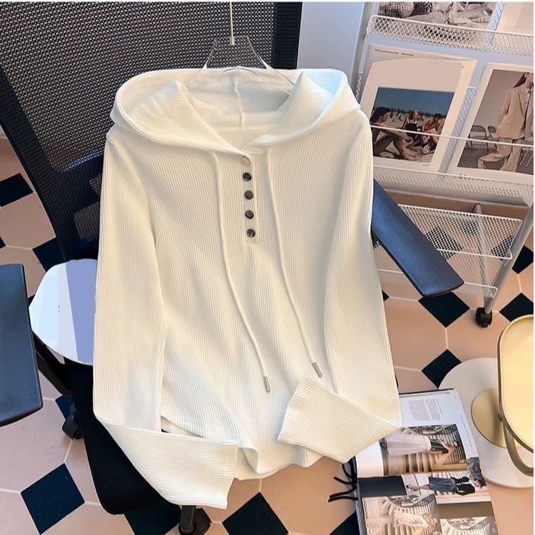 新款白色休闲带帽打底衫大码显瘦上衣休闲衣服女慵懒风连帽卫衣
