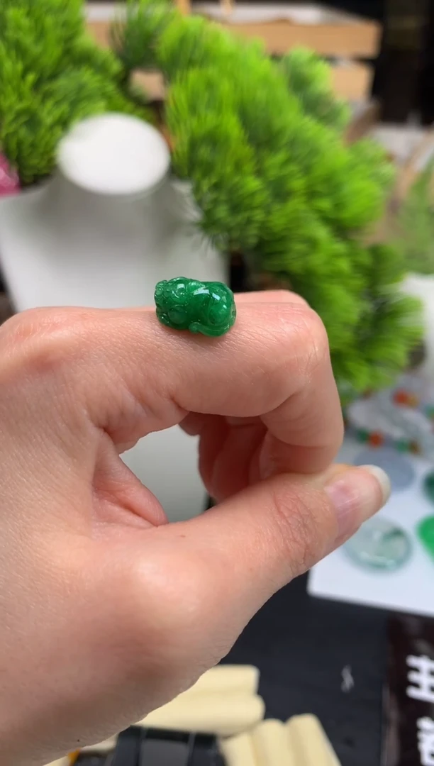 未镶嵌定制翡翠钬---113067