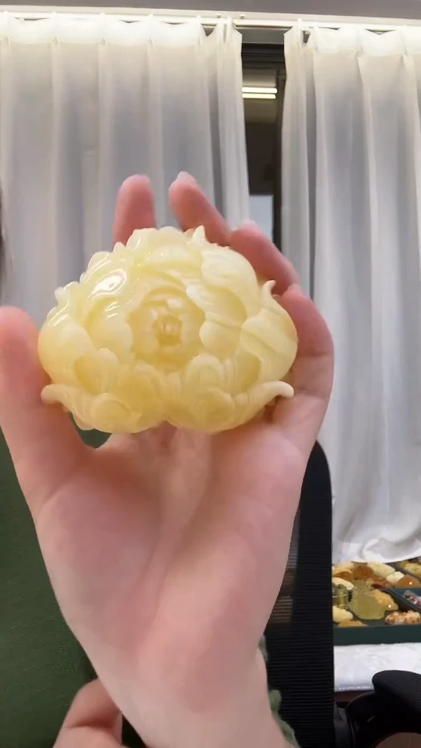 琥珀颈饰未镶嵌吊坠