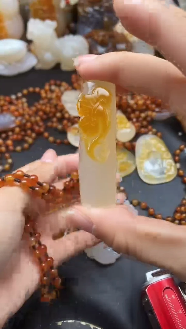 未镶嵌1玛瑙/玉髓关**格ll