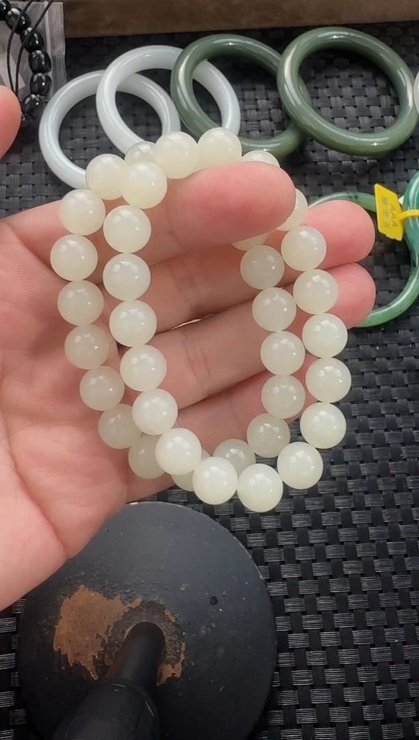 颈饰未镶嵌和田玉10mm手串（多样性发货拍一发一）