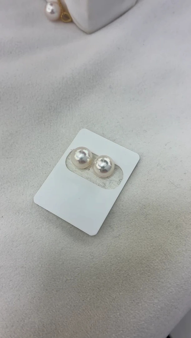 18K金镶嵌耳饰海水珍珠9-9.5素钉