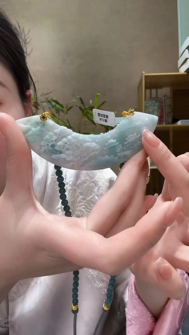 【闪购商品】翡翠颈饰未镶嵌吊坠