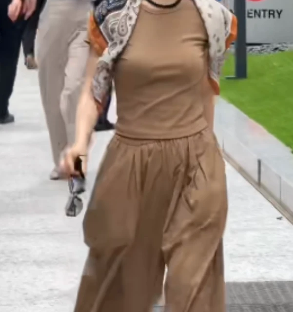 2025夏季时尚潮流百搭精品女装先OE285