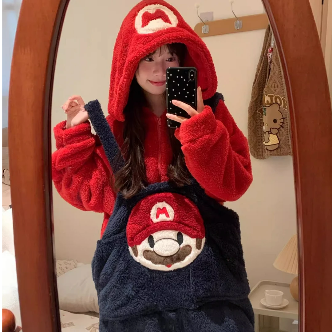 卡通马里奥连体珊瑚绒睡衣女2025冬款加绒加厚连帽情侣家居服外穿
