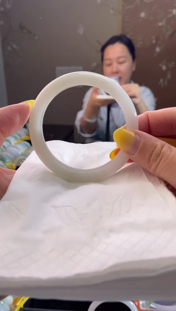 未镶嵌手镯翡翠58.8圈口d