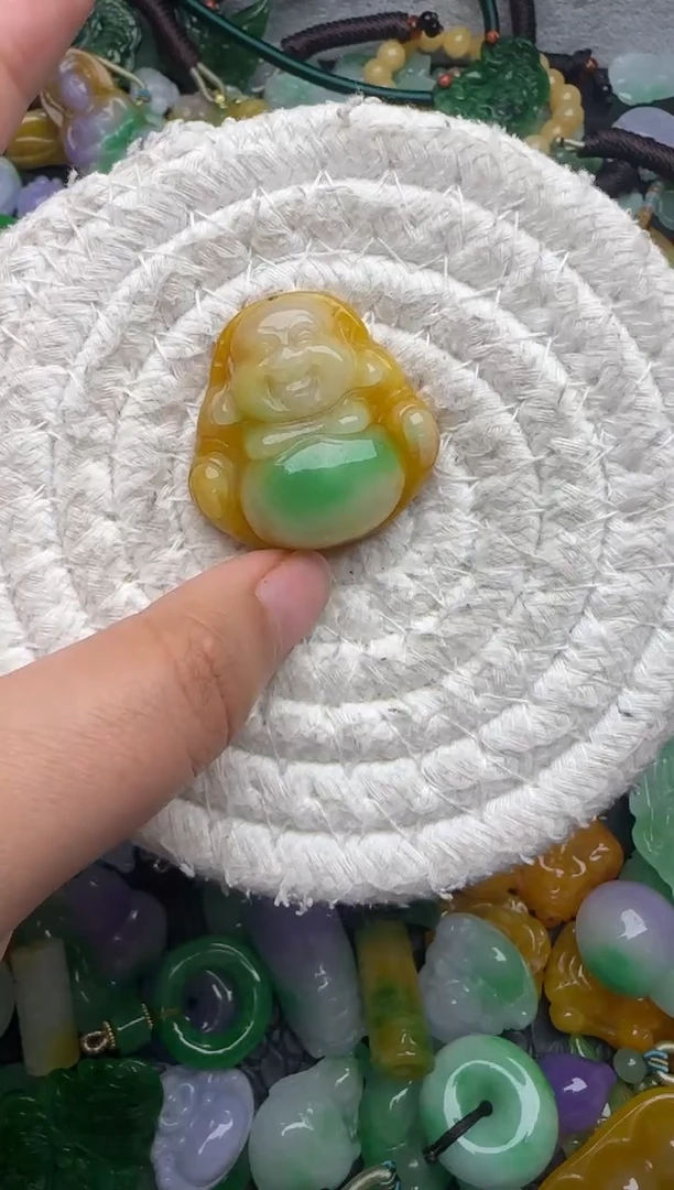 颈饰未镶嵌翡翠缅甸翡翠吊坠