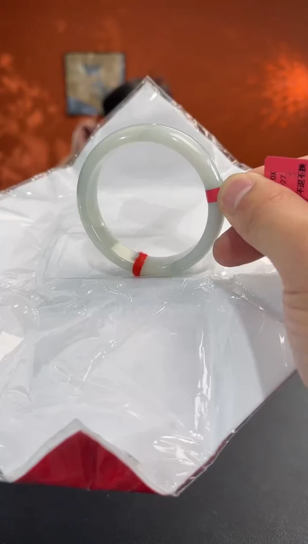 未镶嵌手镯翡翠7