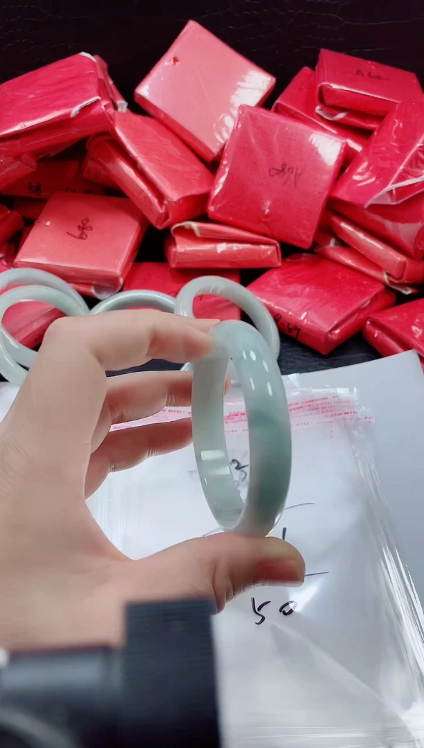 非金属无小哥32号手镯60.1圈口