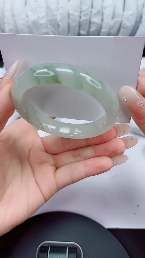 石英质玉手镯未镶嵌69-54/55