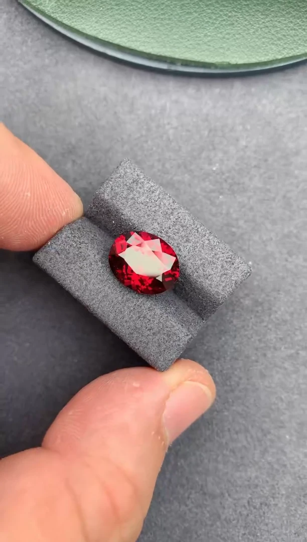 【闪购商品】石榴石裸石未镶嵌5ct镁铝
