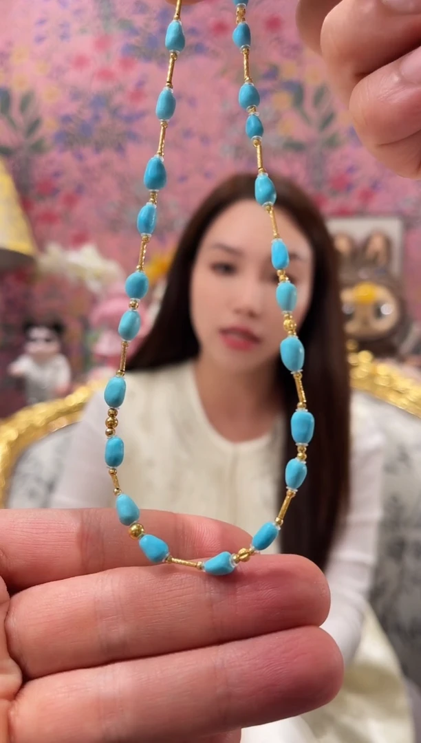 绿松石未镶嵌颈饰绿松石