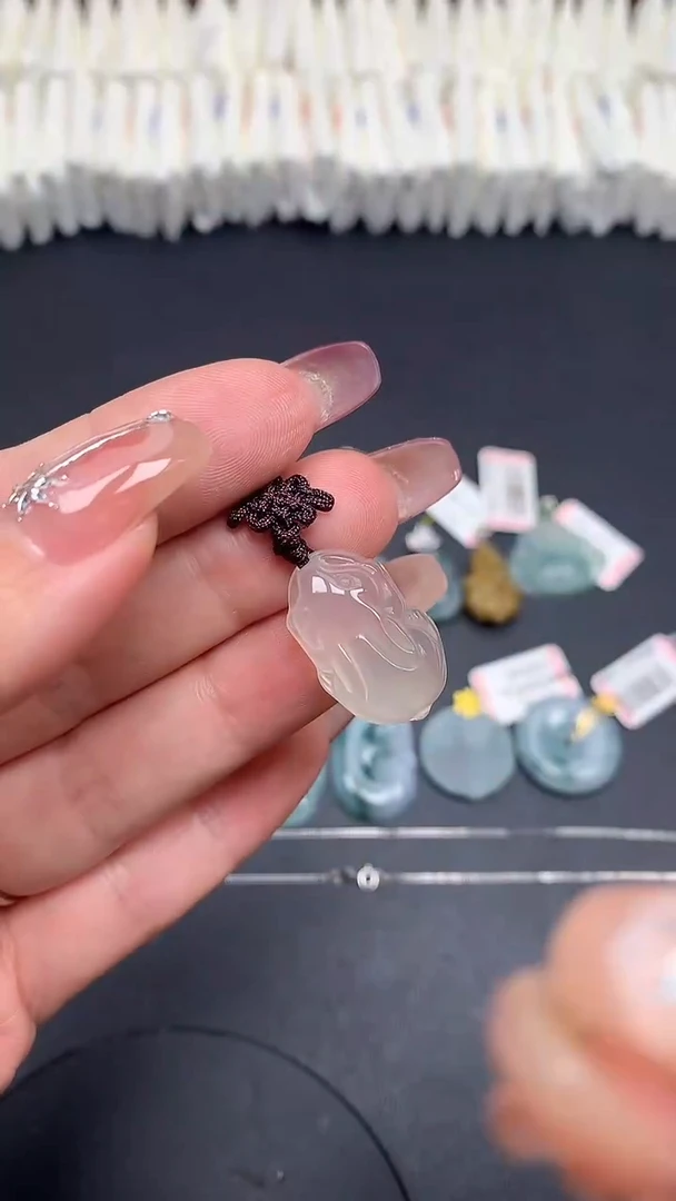 玛瑙/玉髓颈饰未镶嵌MS190897