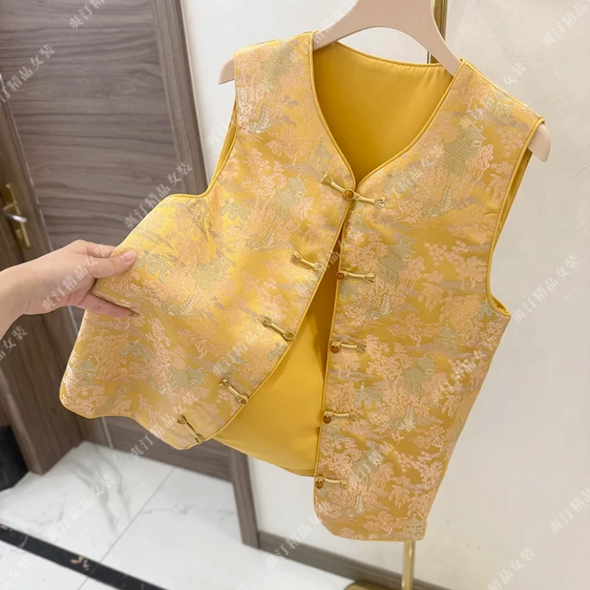 新中式国风盘扣刺绣马甲妈妈背心女春秋新款外穿坎肩唐装马夹上衣