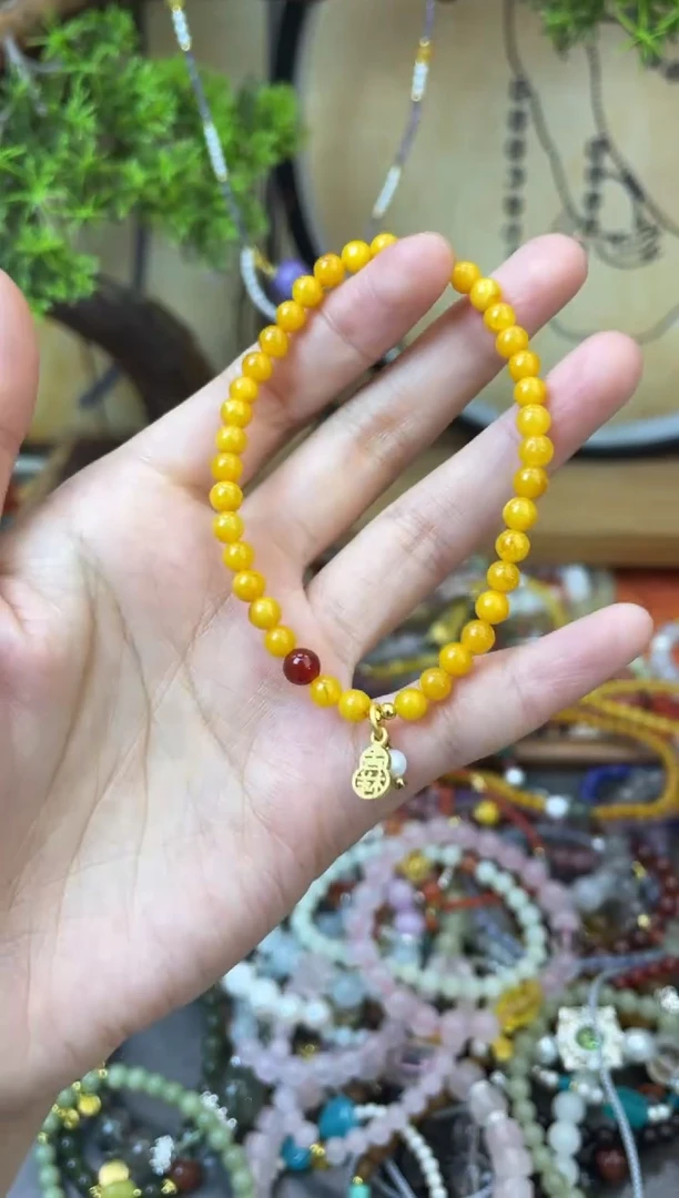 【闪购商品】蜜蜡手链未镶嵌426手串