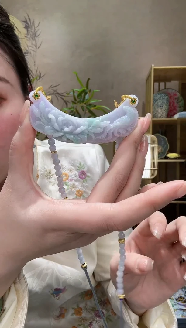 【闪购商品】翡翠颈饰未镶嵌吊坠