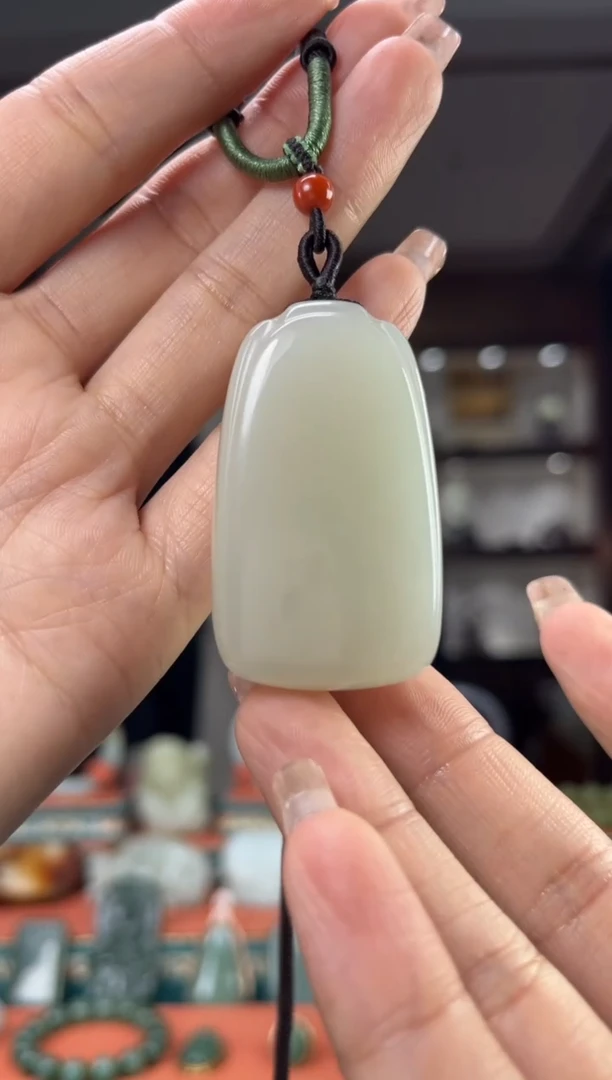 【闪购商品】和田玉颈饰未镶嵌佩佩
