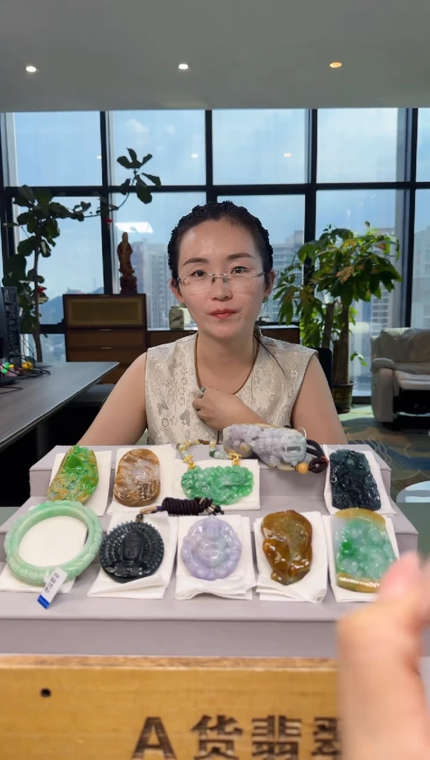 颈饰未镶嵌翡翠味****块YJ@@