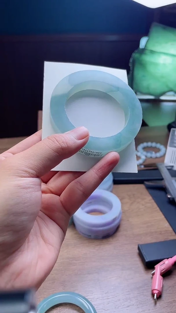 定制翡翠手镯未镶嵌s***n定制
