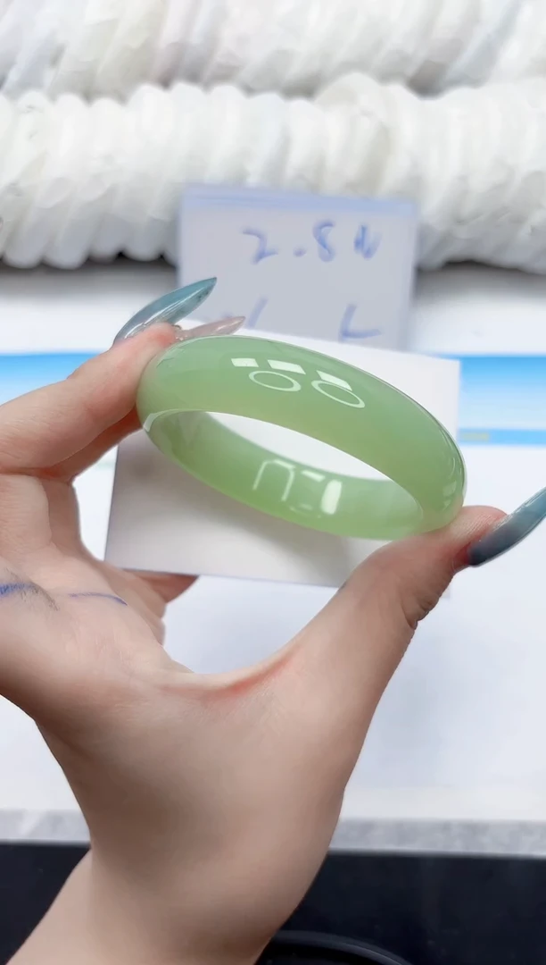 石英质玉手镯未镶嵌209-58