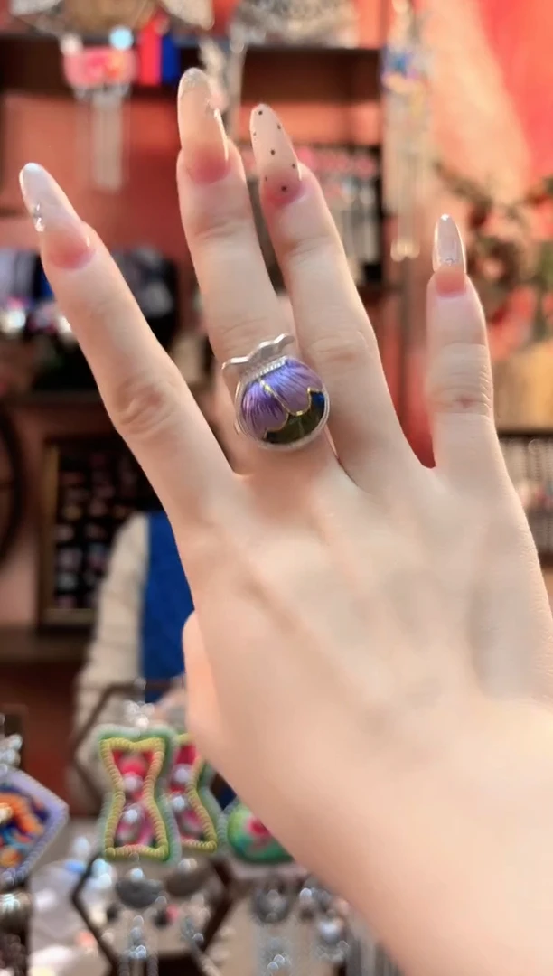 织绣云织谣民族风精美饰品   345