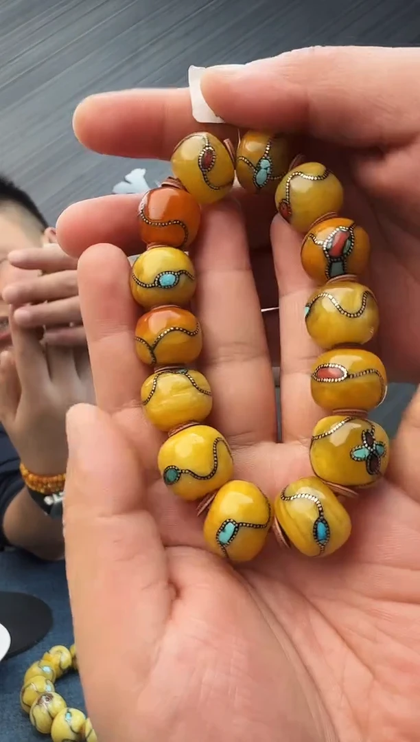 蜜蜡未镶嵌珠宝奇石假一罚十49，17多样性发其一