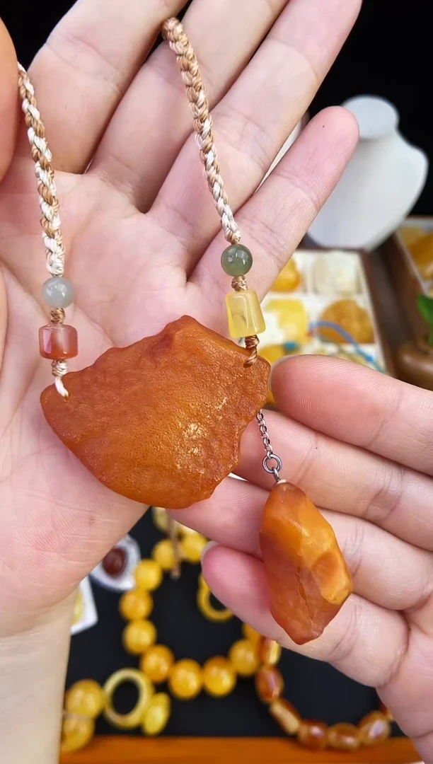 琥珀未镶嵌珠宝奇石柒月