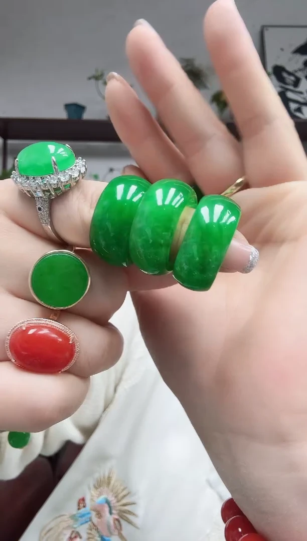 未镶嵌戒指翡翠加宽戒圈