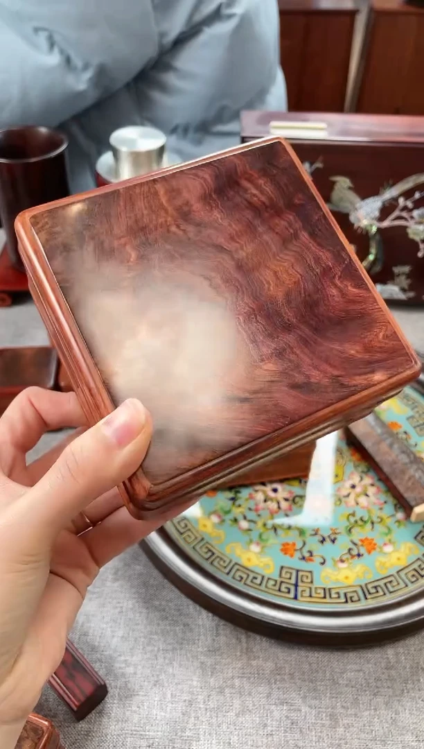 【闪购商品】紫檀木类成套家具四方盒