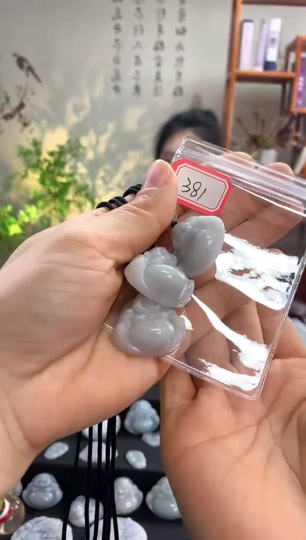 【闪购商品】翡翠颈饰未镶嵌佛公381 多样性发一件