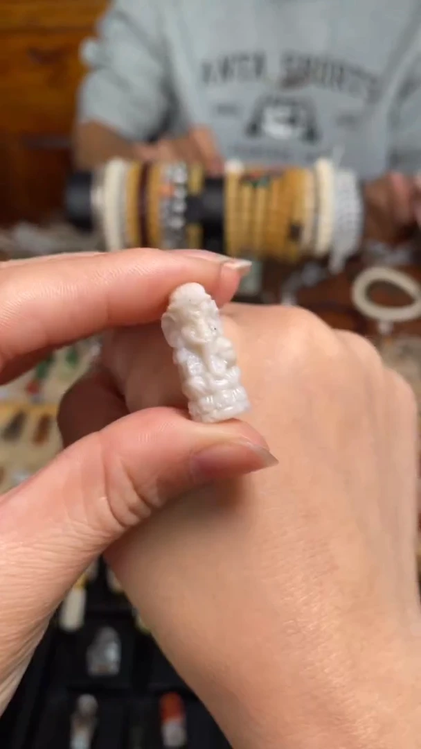 【闪购商品】玛瑙/玉髓颈饰未镶嵌玛瑙饰品70