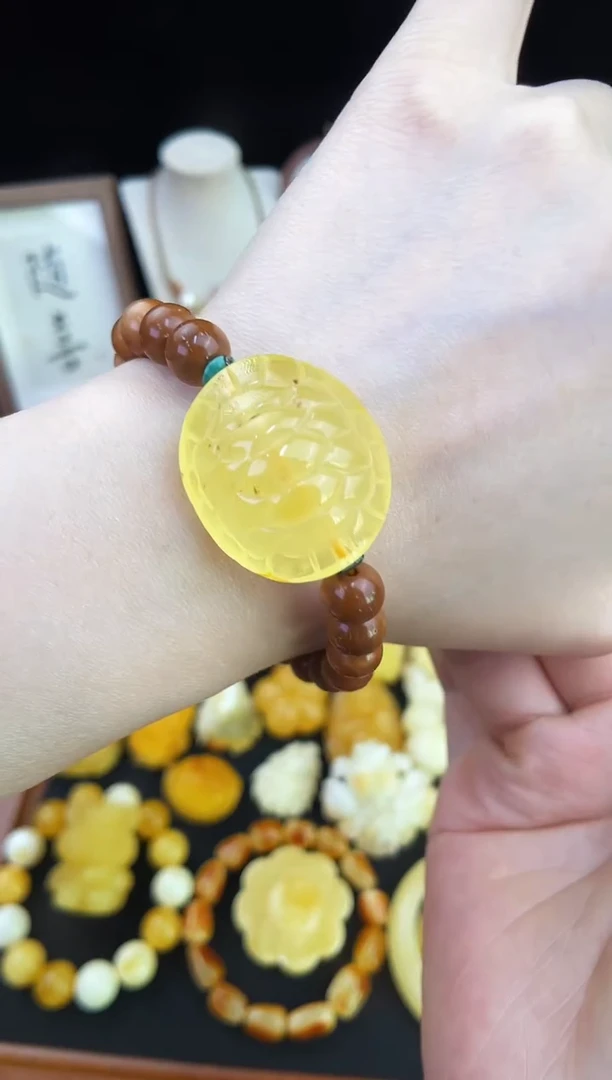 琥珀未镶嵌珠宝奇石柒月