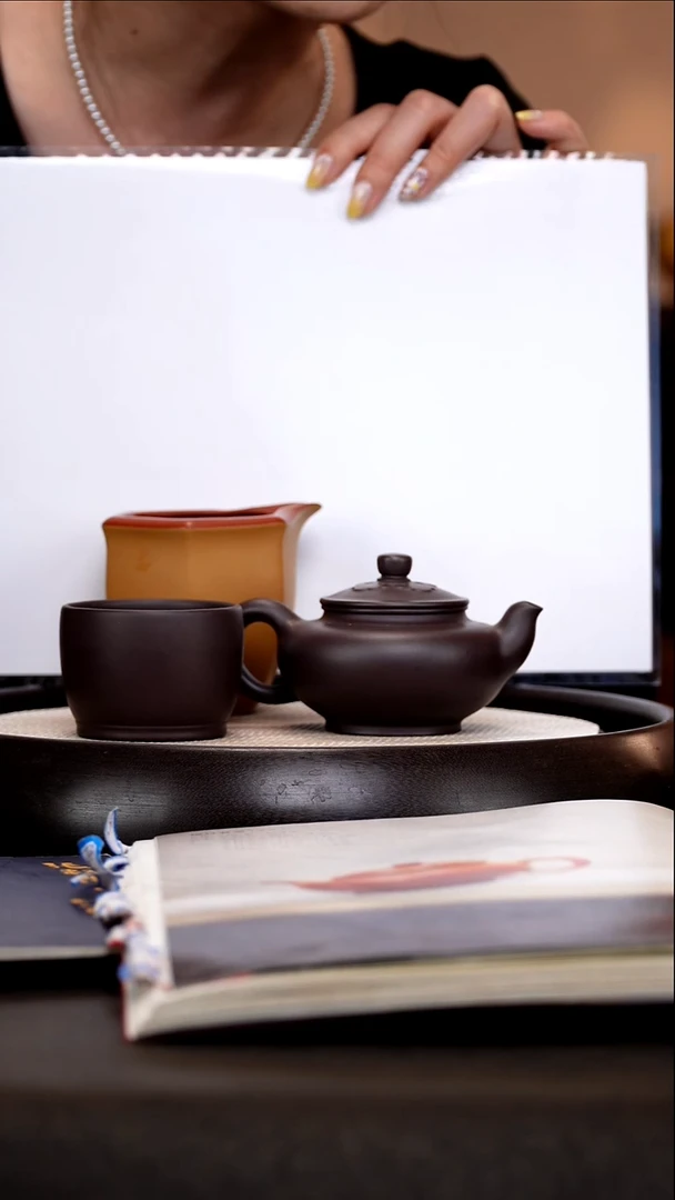 茶壶紫砂ZCP17寒韵黑墩头160cc