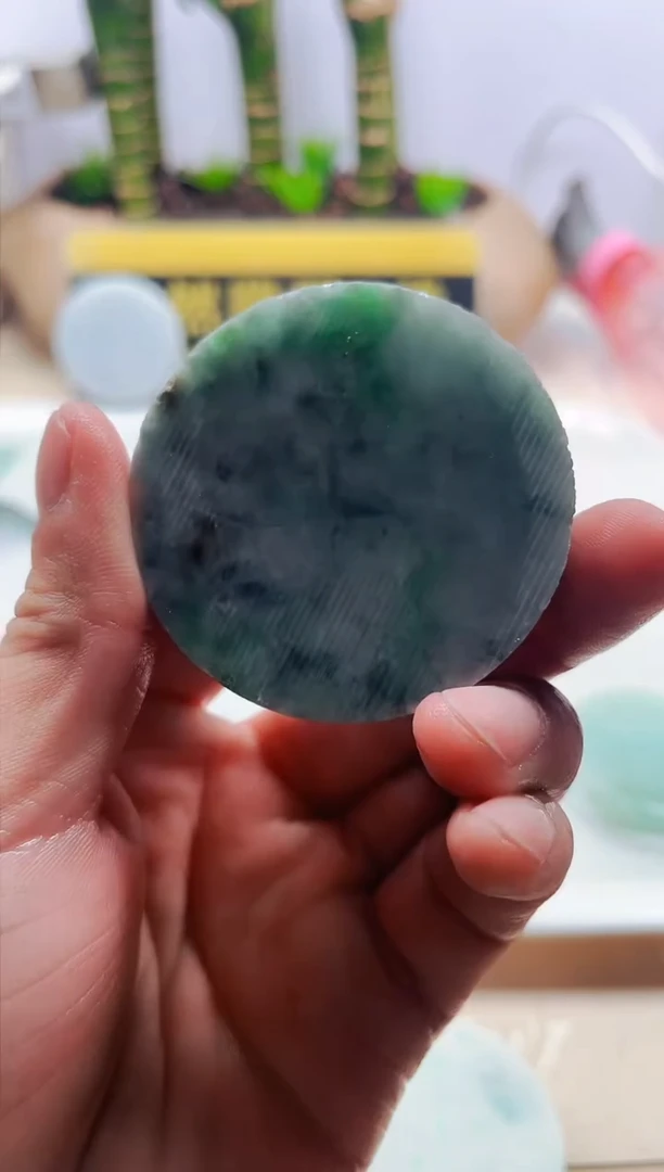 【闪购商品】翡翠颈饰未镶嵌翡翠702