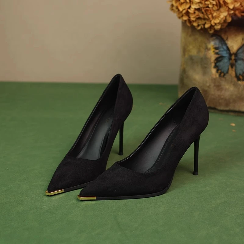 黑色绒面高跟鞋女细跟气质名媛百搭通勤OL金属头单鞋2025新款春款