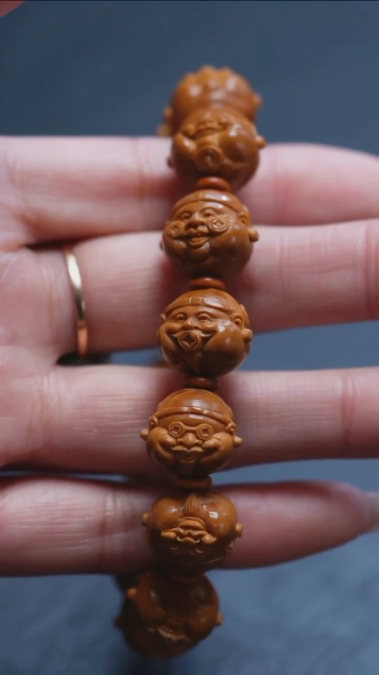 【闪购商品】橄榄核吊坠苏工橄榄核