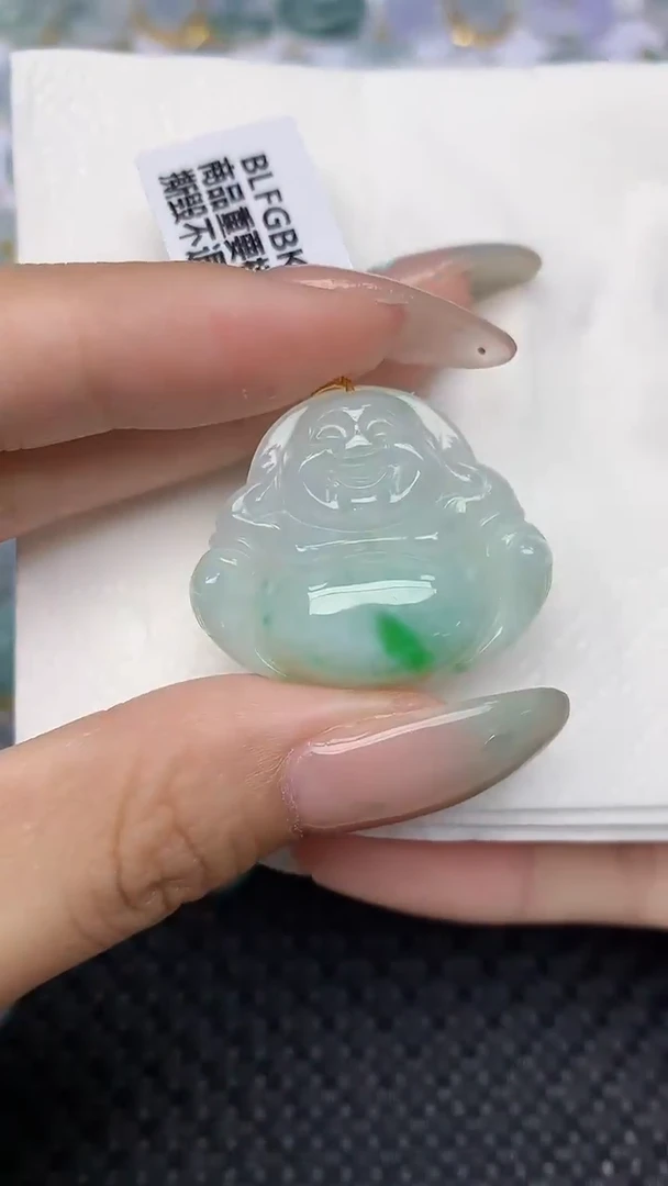 翡翠18K金镶嵌颈饰 天然翡翠a货