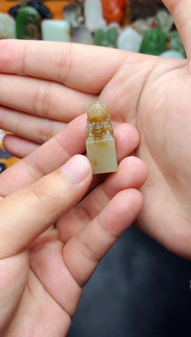 【闪购商品】和田玉摆件未镶嵌印章01