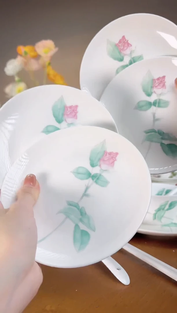 【闪购商品】玫瑰高骨瓷6寸浅盘4个