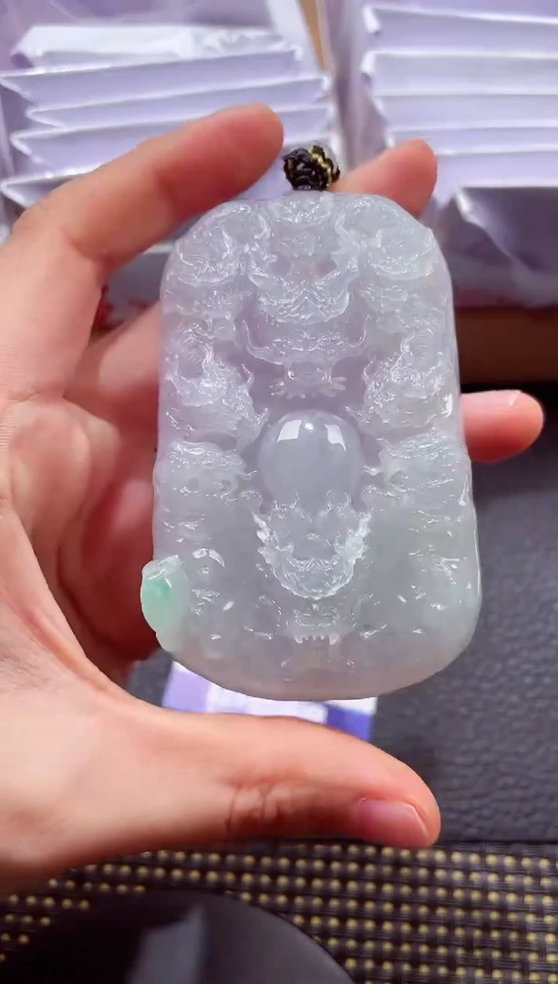 未镶嵌挂件翡翠000111