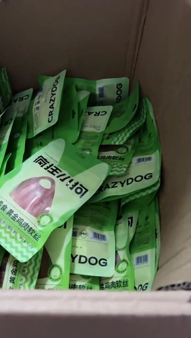 临期明年5月疯狂小狗黄金鸡肉软丝100g