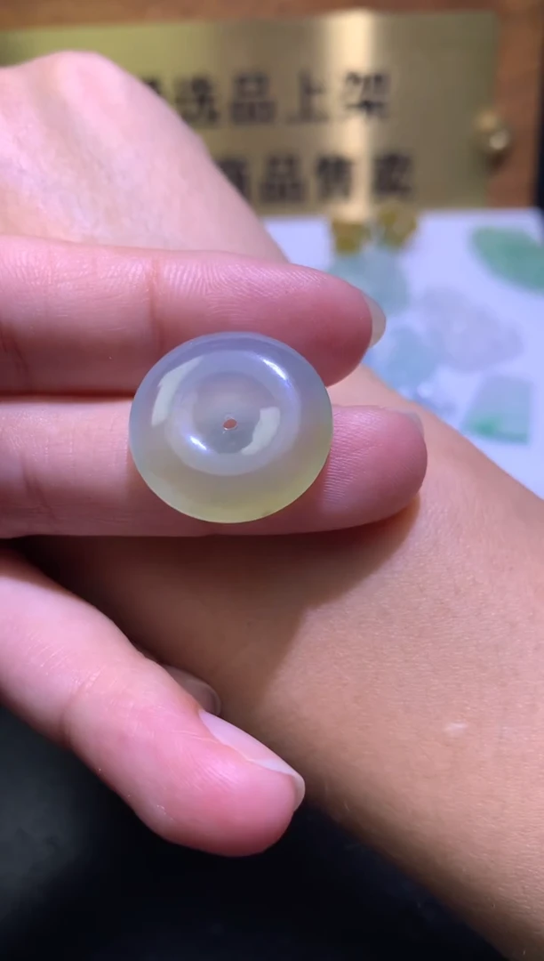 未镶嵌定制翡翠毛货