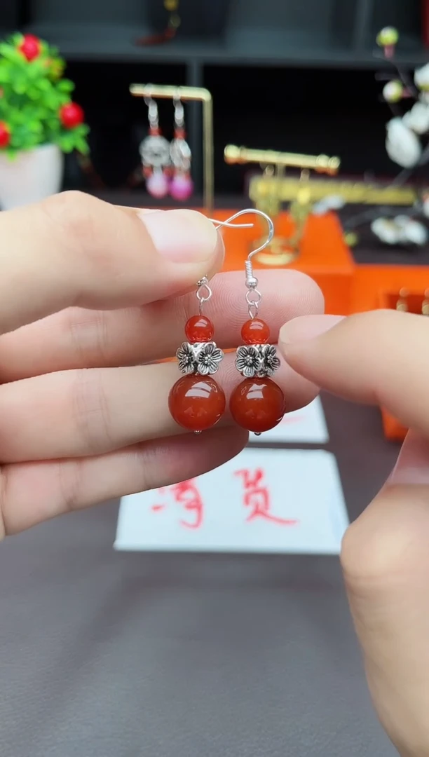 玛瑙/玉髓耳钉银S925镶嵌422000