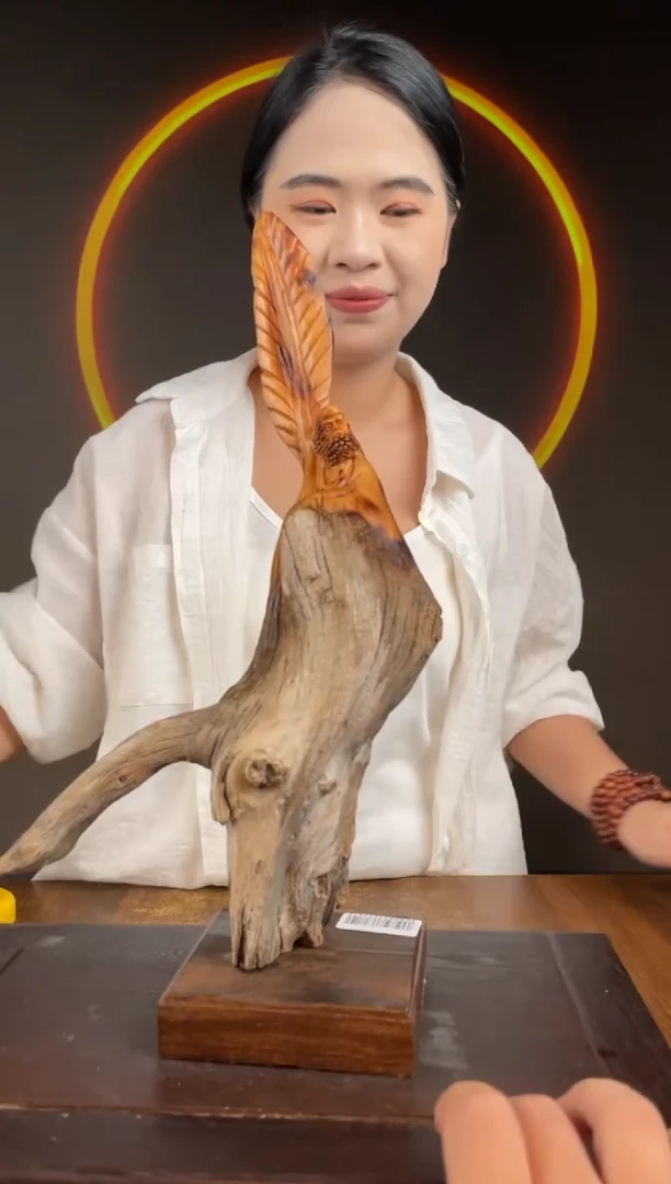 柏木（崖柏）手工摆件,先抢先得! 编号:105