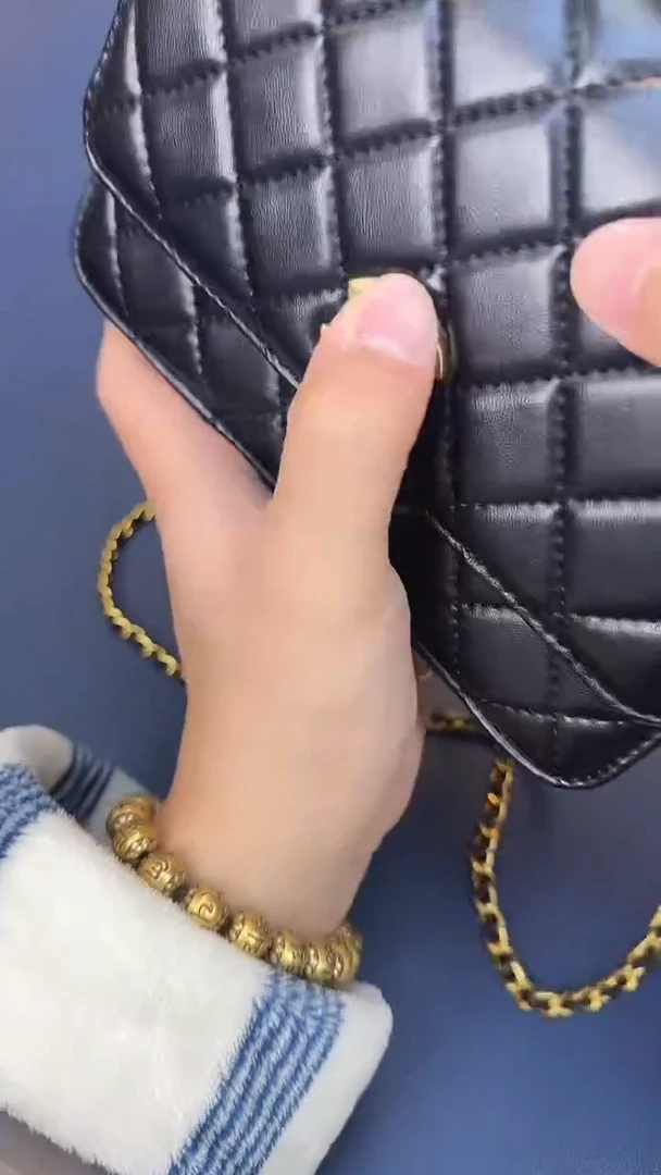 瓷片老号重启，一漏到底@@CC700